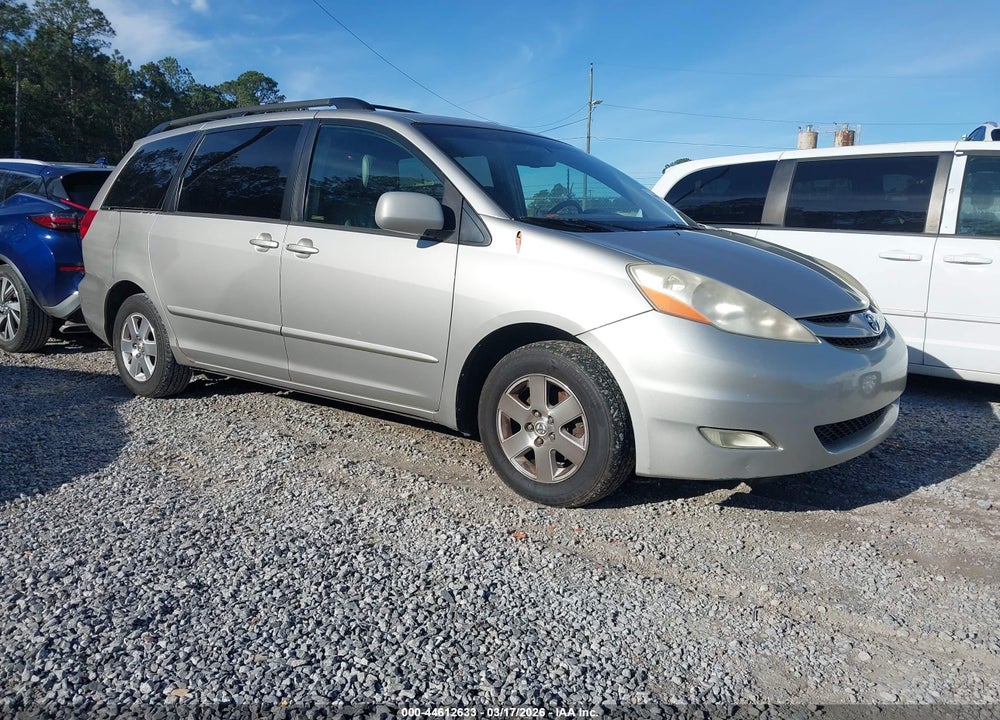 2009 TOYOTA SIENNA XLE VIN: 5TDZK22CX9S233690