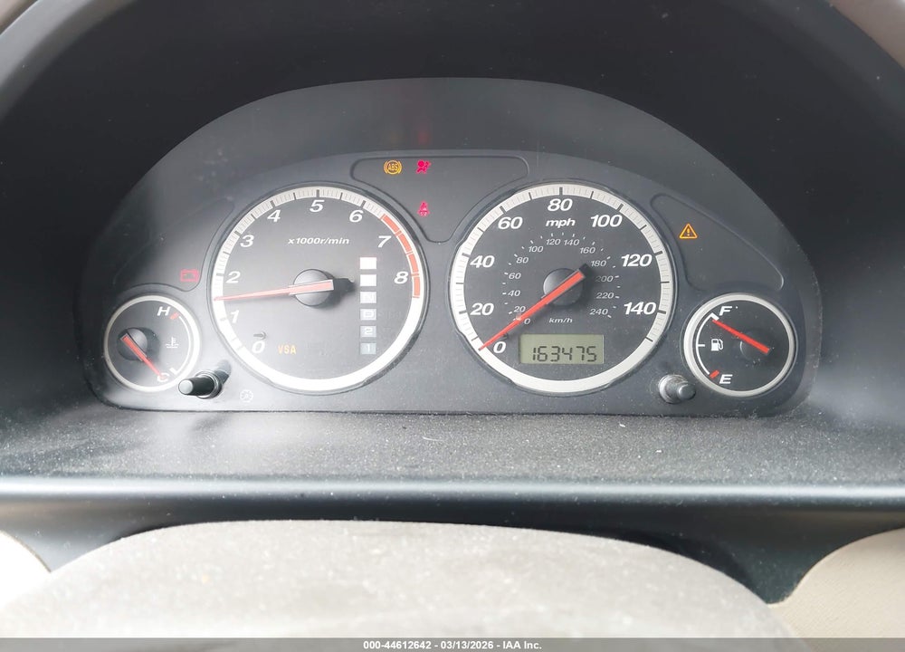 2005 HONDA CR-V LX VIN: JHLRD78565C042301
