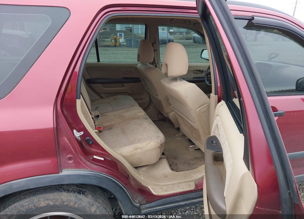 2005 HONDA CR-V LX VIN: JHLRD78565C042301