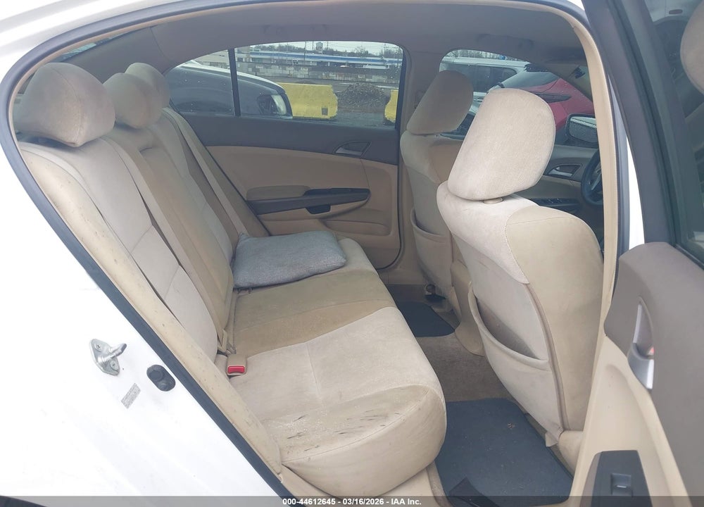 2009 HONDA ACCORD 2.4 LX-P VIN: 1HGCP26489A194770