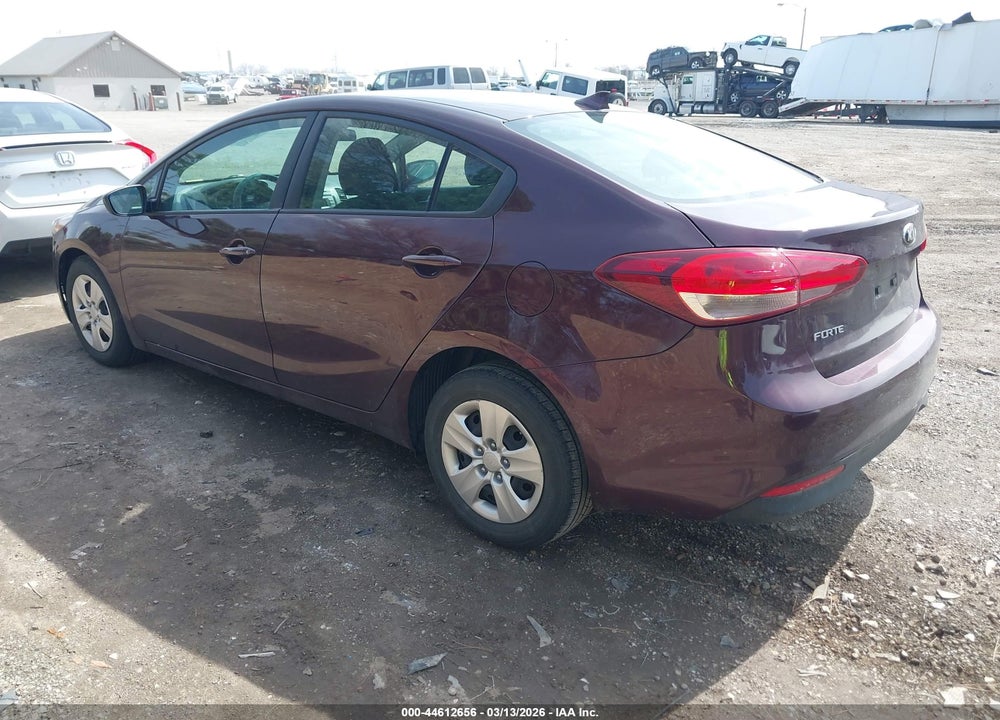2017 KIA FORTE LX VIN: 3KPFK4A71HE079883
