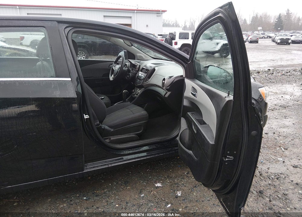 2014 CHEVROLET SONIC LT AUTO VIN: 1G1JC6SH8E4215796
