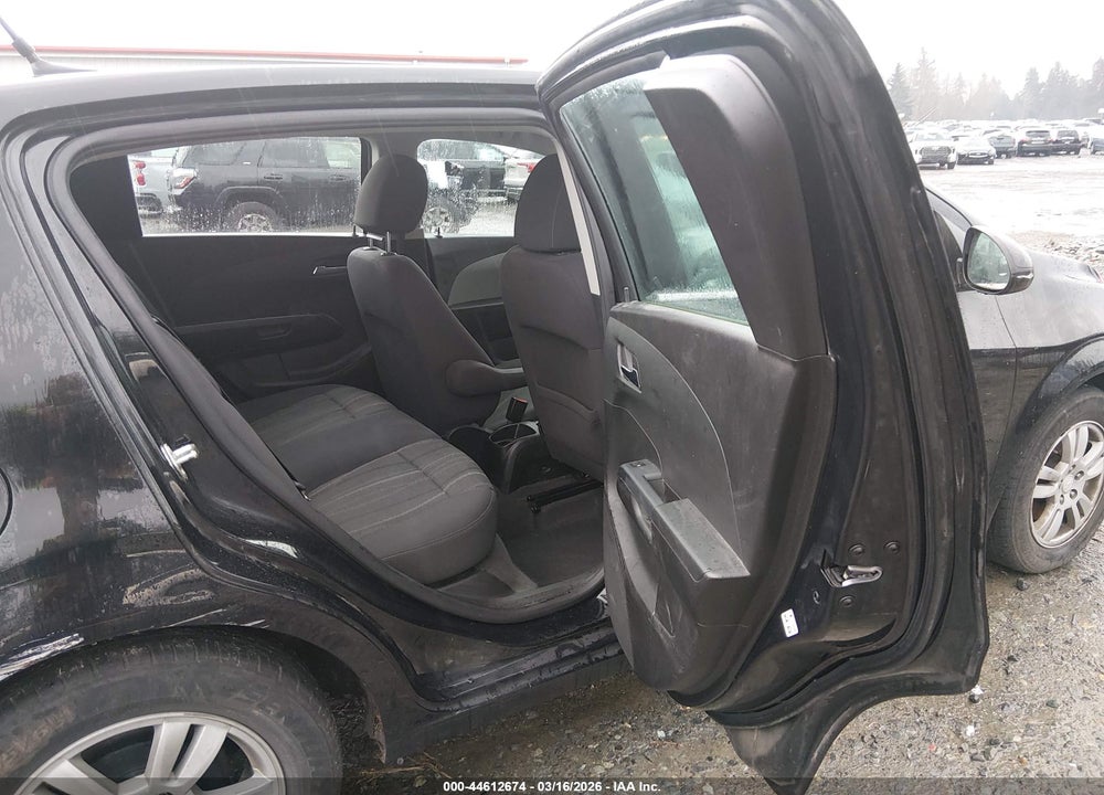 2014 CHEVROLET SONIC LT AUTO VIN: 1G1JC6SH8E4215796