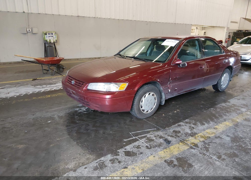 1999 TOYOTA CAMRY LE VIN: JT2BG22K8X0365656