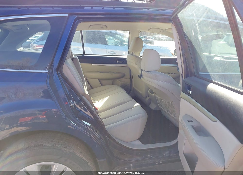 2011 SUBARU OUTBACK 2.5I VIN: 4S4BRBAC6B3318818
