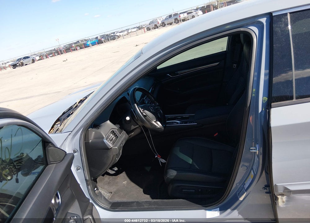 2022 HONDA ACCORD HYBRID SPORT VIN: 1HGCV3F27NA017552