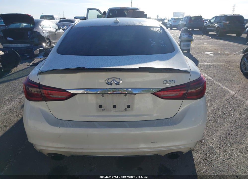 2018 INFINITI Q50 3.0T LUXE VIN: JN1EV7APXJM365262