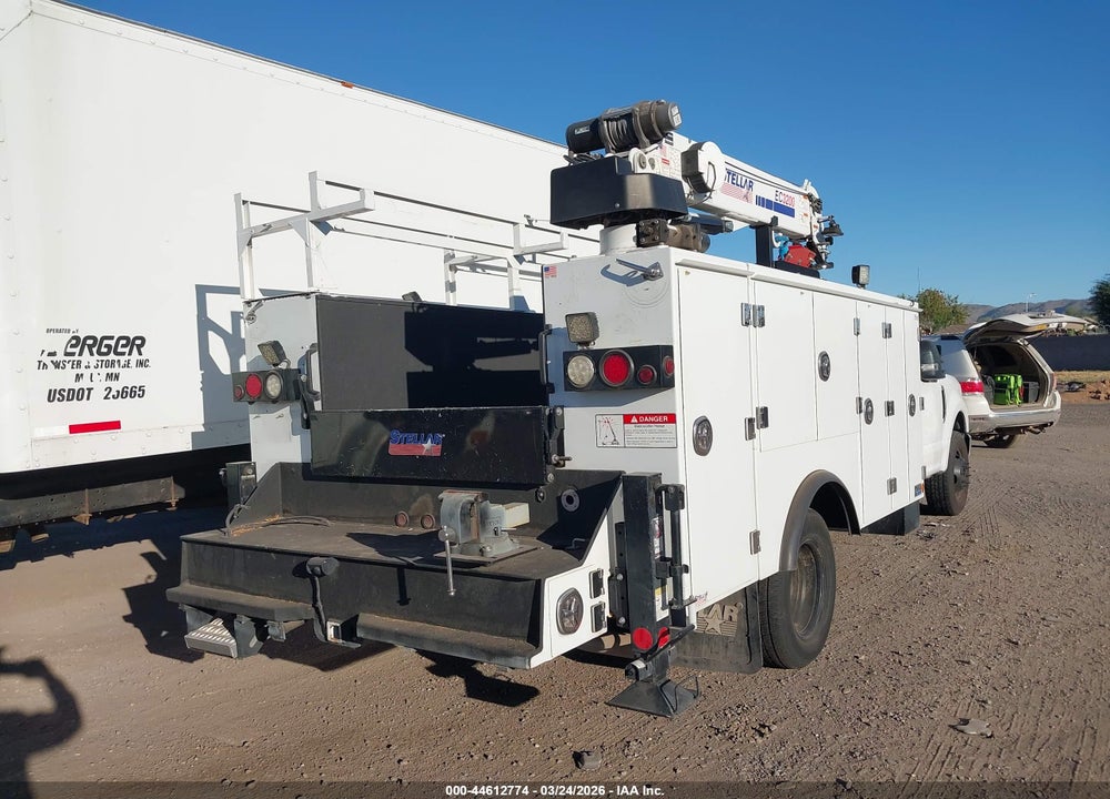 2020 FORD F-350 CHASSIS XL VIN: 1FDRF3G6XLEE89043