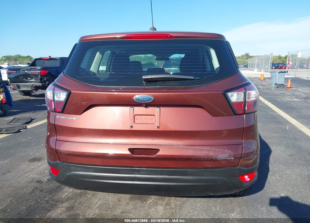 2018 FORD ESCAPE S VIN: 1FMCU0F72JUC02463