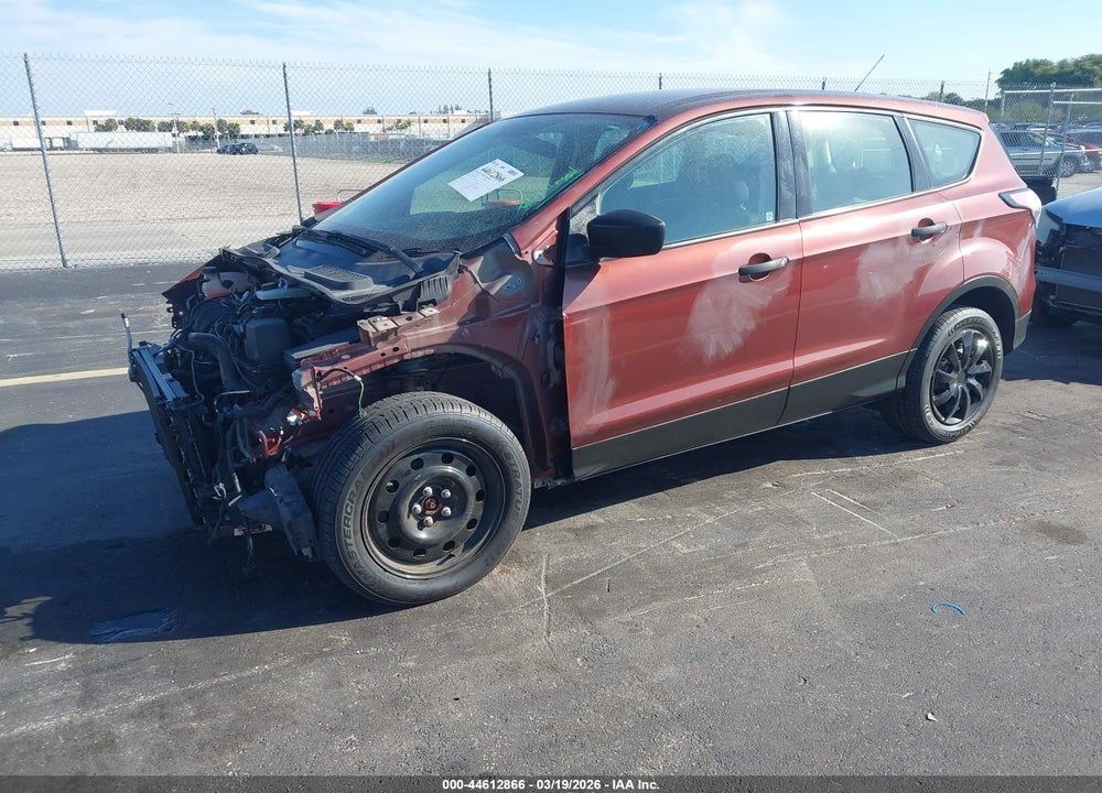 2018 FORD ESCAPE S VIN: 1FMCU0F72JUC02463