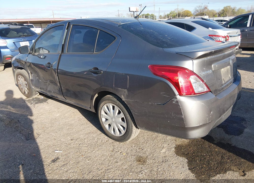2018 NISSAN VERSA 1.6 S+ VIN: 3N1CN7APXJL838370