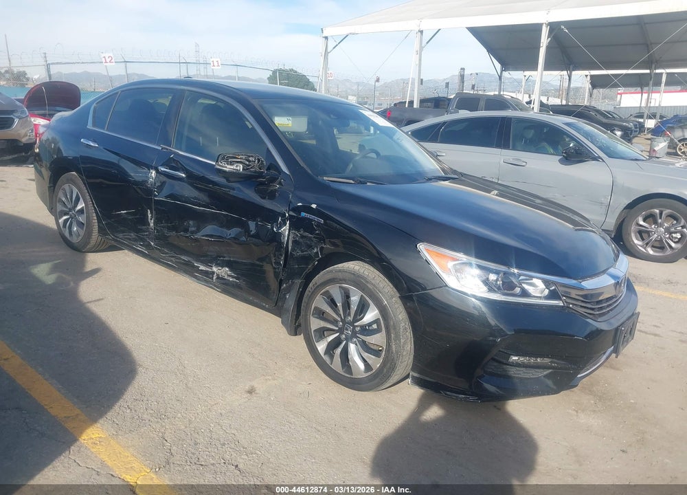 2017 HONDA ACCORD HYBRID VIN: JHMCR6F39HC008887