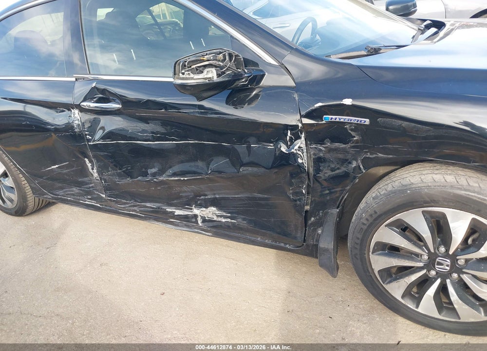2017 HONDA ACCORD HYBRID VIN: JHMCR6F39HC008887