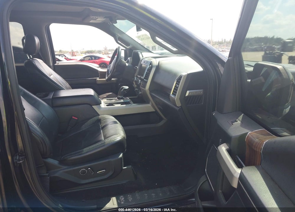 2015 FORD F-150 LARIAT VIN: 1FTEW1CP3FFC70428