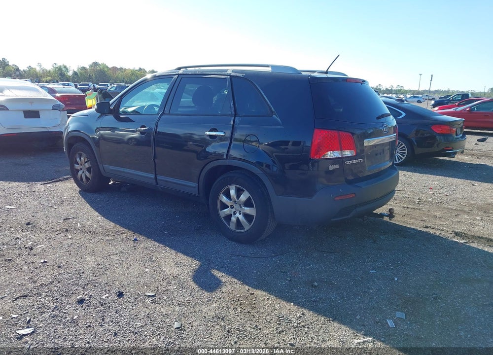 2012 KIA SORENTO LX V6 VIN: 5XYKT3A26CG227323
