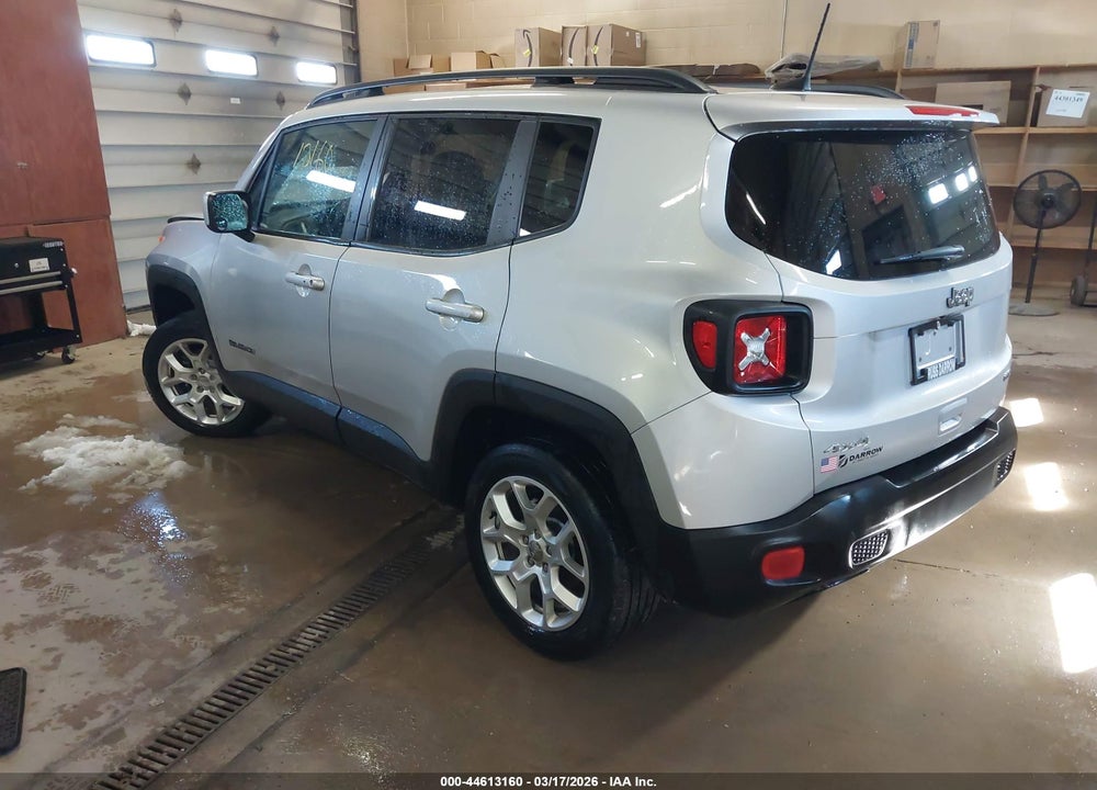 2018 JEEP RENEGADE LATITUDE 4X4 VIN: ZACCJBBB9JPH39559