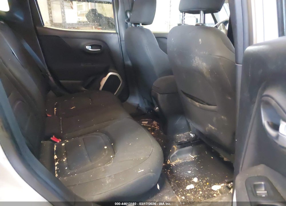 2018 JEEP RENEGADE LATITUDE 4X4 VIN: ZACCJBBB9JPH39559