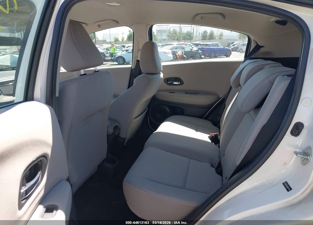 2016 HONDA HR-V LX VIN: 3CZRU5H31GM712459