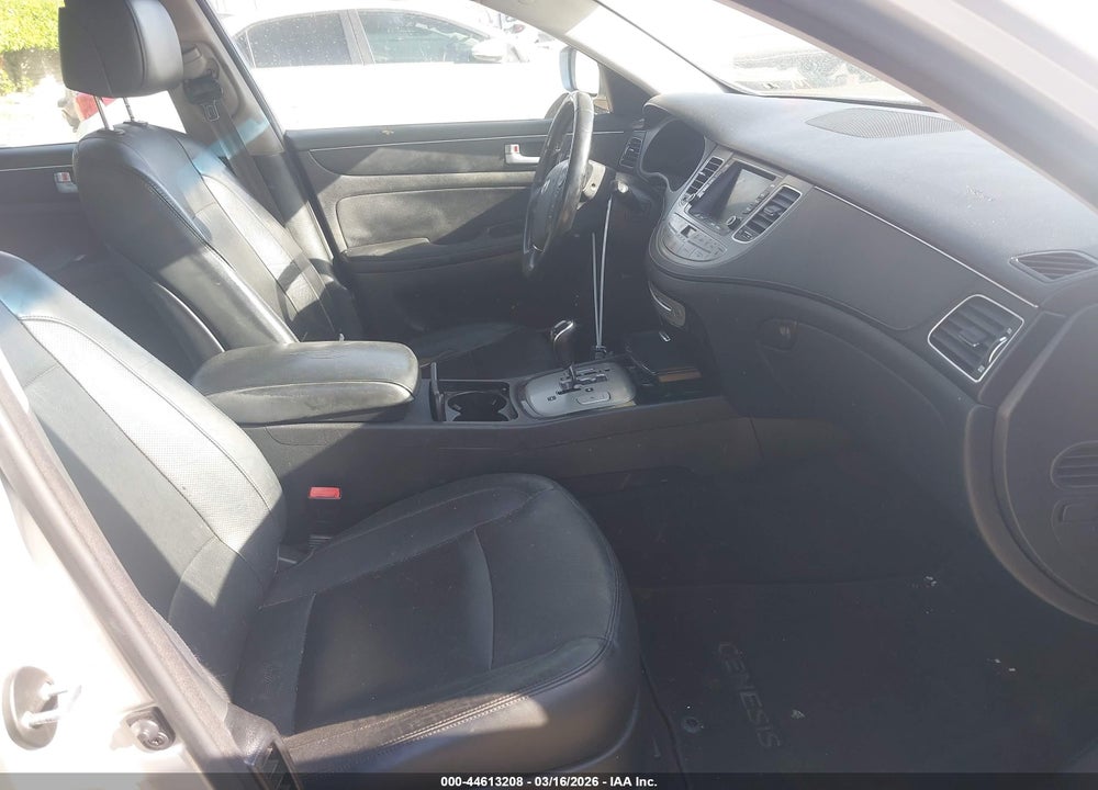 2013 HYUNDAI GENESIS 3.8 VIN: KMHGC4DD6DU251044