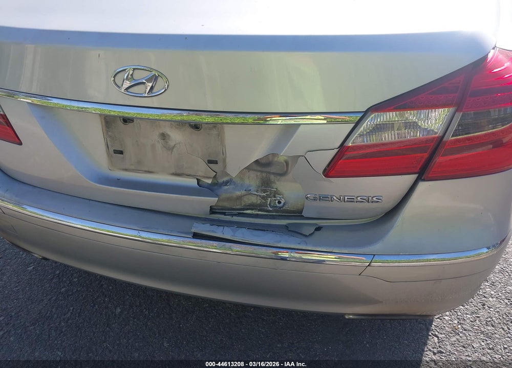2013 HYUNDAI GENESIS 3.8 VIN: KMHGC4DD6DU251044