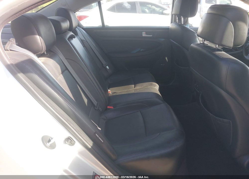 2013 HYUNDAI GENESIS 3.8 VIN: KMHGC4DD6DU251044