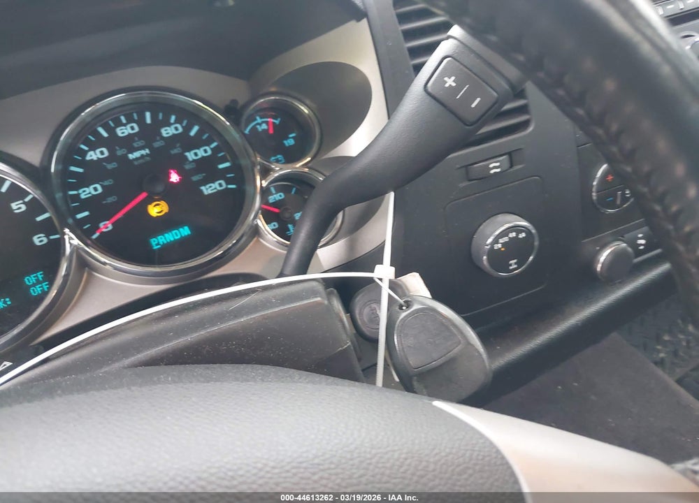 2013 CHEVROLET SILVERADO 1500 LT VIN: 3GCPKSE73DG313684