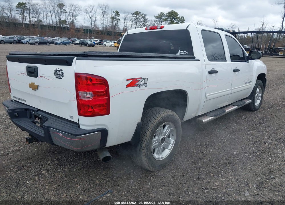 2013 CHEVROLET SILVERADO 1500 LT VIN: 3GCPKSE73DG313684