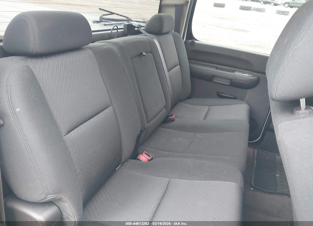 2013 CHEVROLET SILVERADO 1500 LT VIN: 3GCPKSE73DG313684