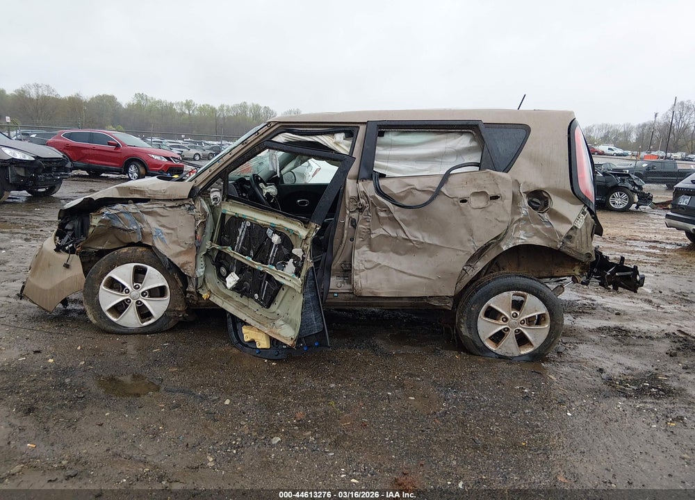 2015 KIA SOUL VIN: KNDJN2A2XF7114198