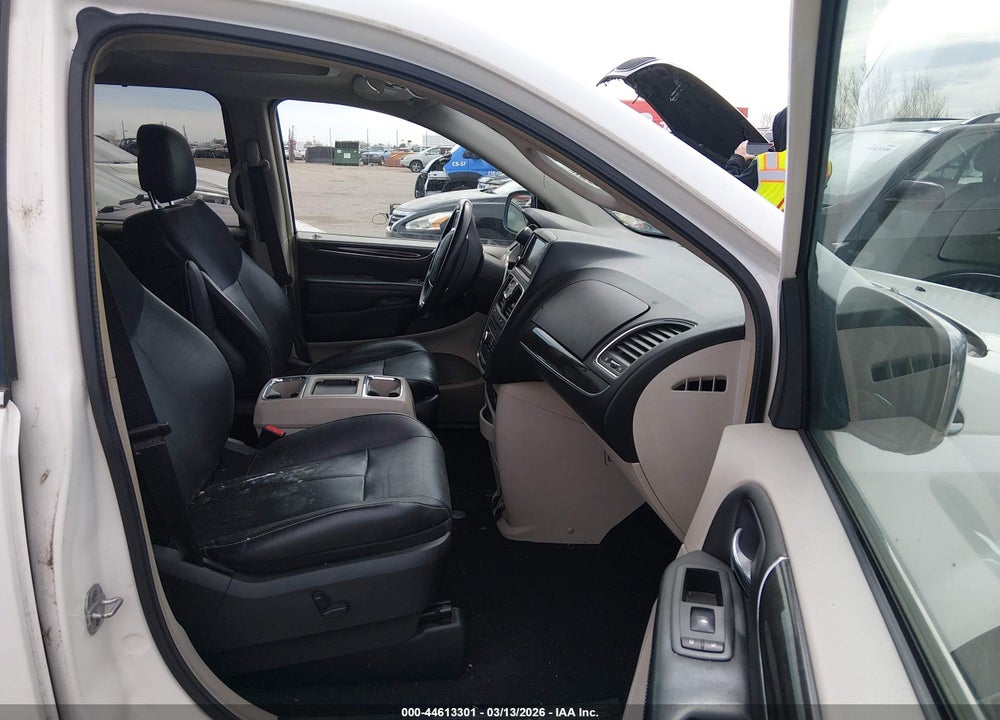 2011 CHRYSLER TOWN & COUNTRY LIMITED VIN: 2A4RR6DG6BR609698