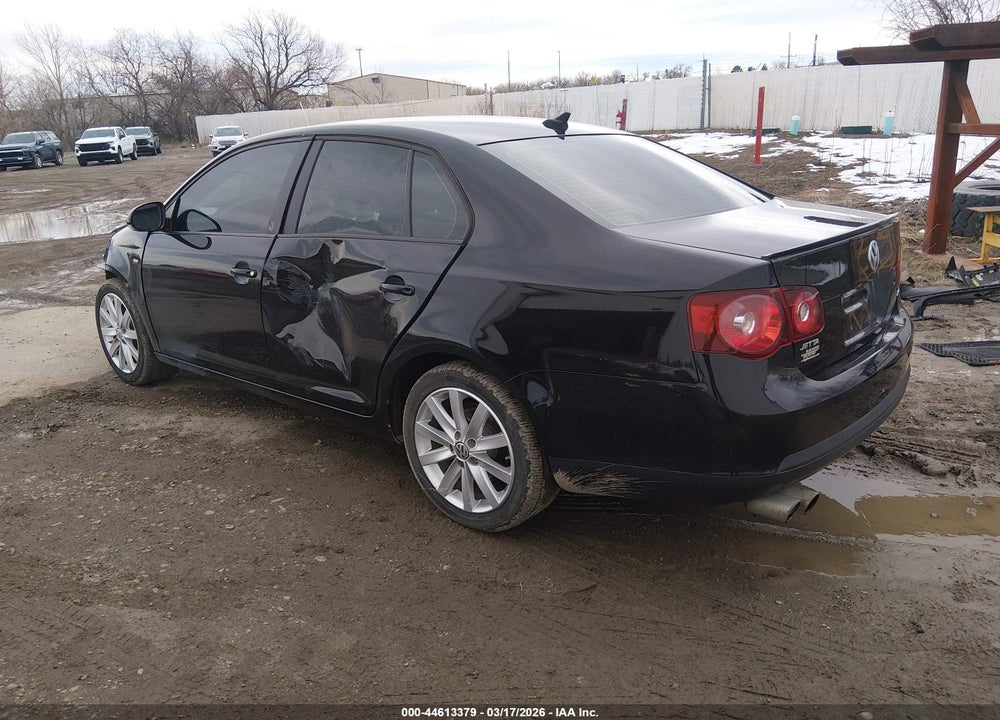2010 VOLKSWAGEN JETTA WOLFSBURG EDITION VIN: 3VWRJ7AJ4AM077051