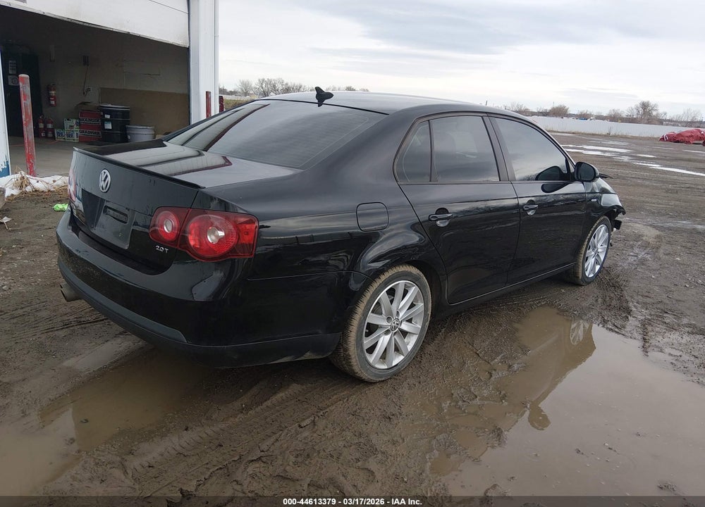 2010 VOLKSWAGEN JETTA WOLFSBURG EDITION VIN: 3VWRJ7AJ4AM077051