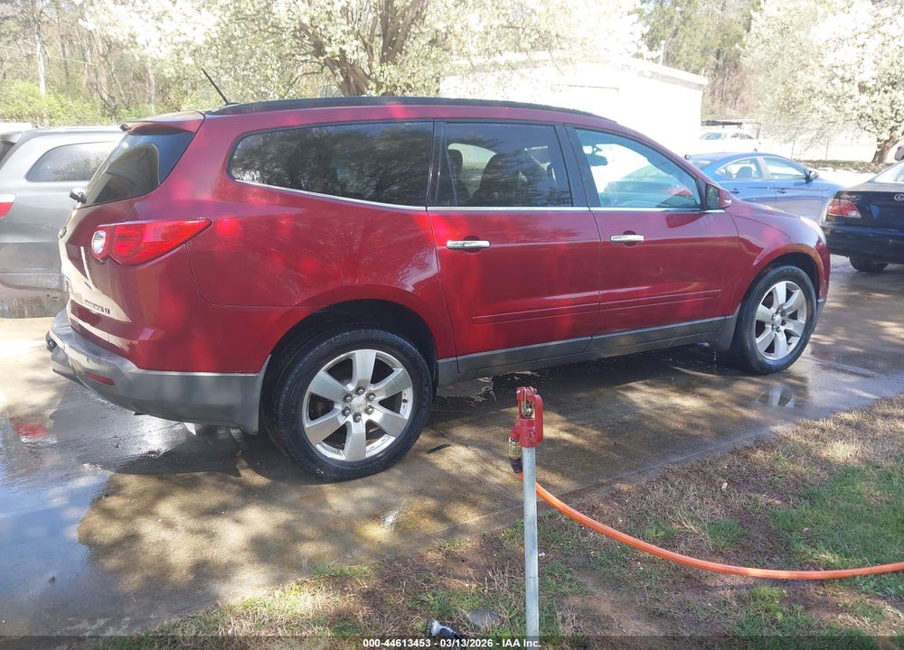2011 CHEVROLET TRAVERSE 1LT VIN: 1GNKVGED7BJ101653