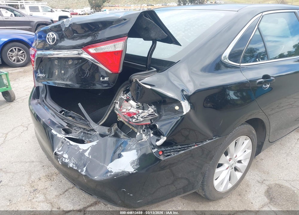 2017 TOYOTA CAMRY LE VIN: 4T1BF1FK8HU365872