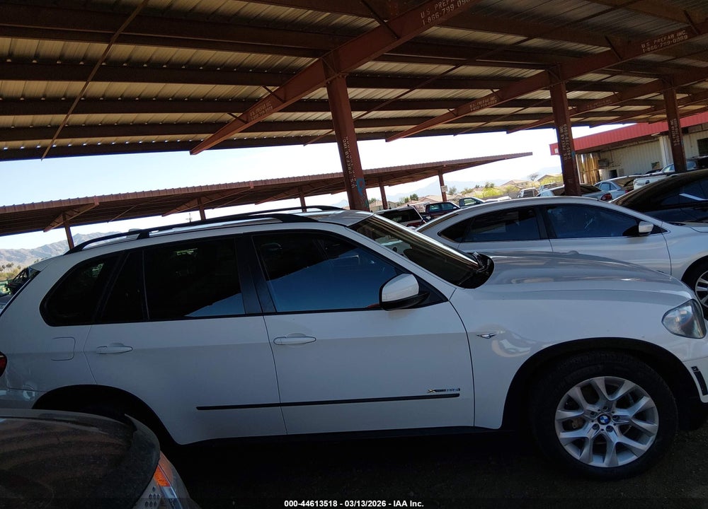 2011 BMW X5 XDRIVE35I/XDRIVE35I PREMIUM/XDRIVE35I SPORT ACTIVITY VIN: 5UXZV4C57BL412388