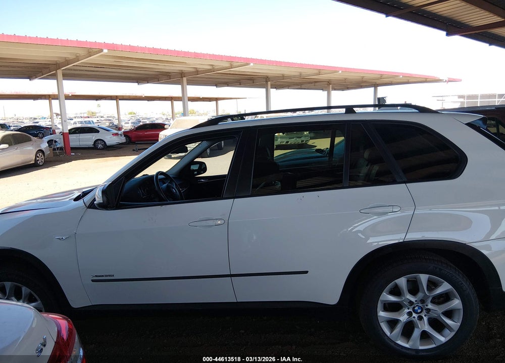 2011 BMW X5 XDRIVE35I/XDRIVE35I PREMIUM/XDRIVE35I SPORT ACTIVITY VIN: 5UXZV4C57BL412388