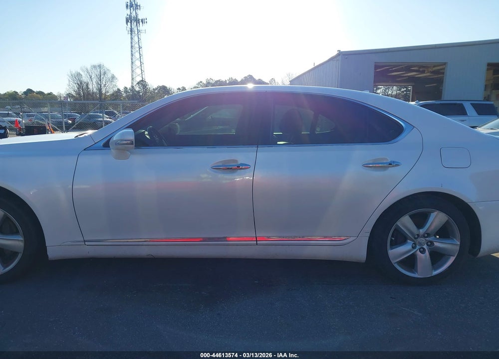 2012 LEXUS LS 460 VIN: JTHBL5EF7C5108552