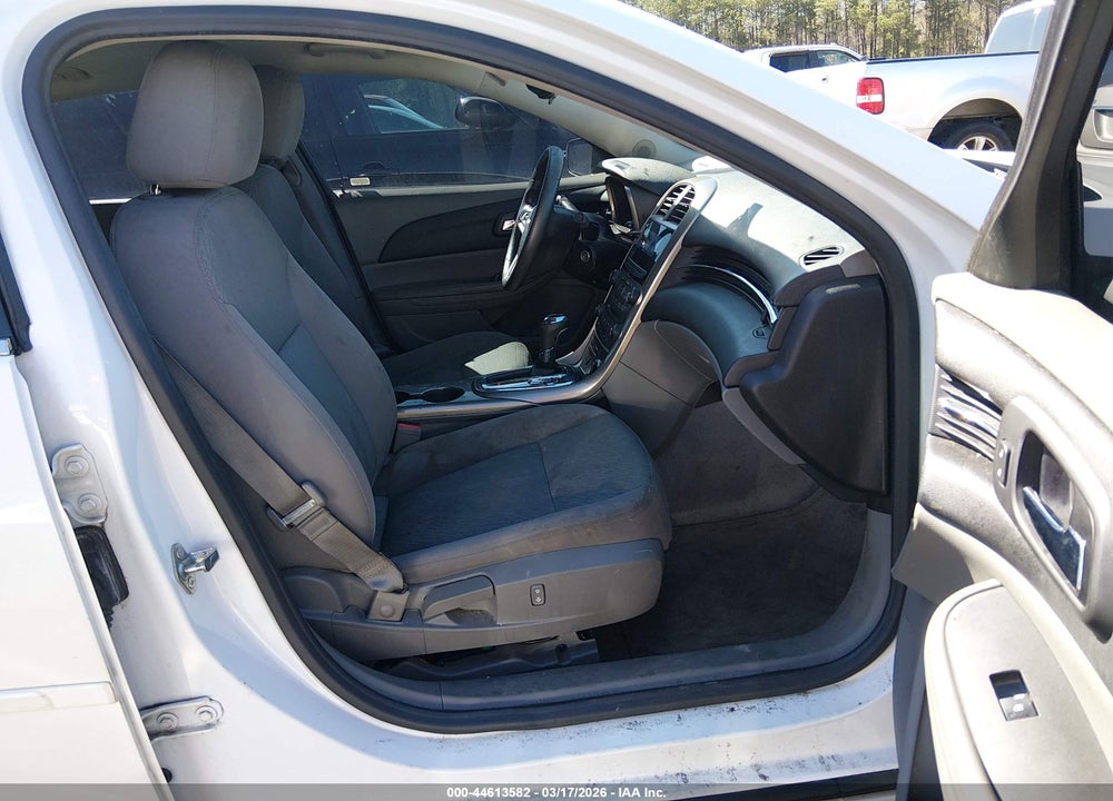 2013 CHEVROLET MALIBU LS VIN: 1G11B5SA8DF179238