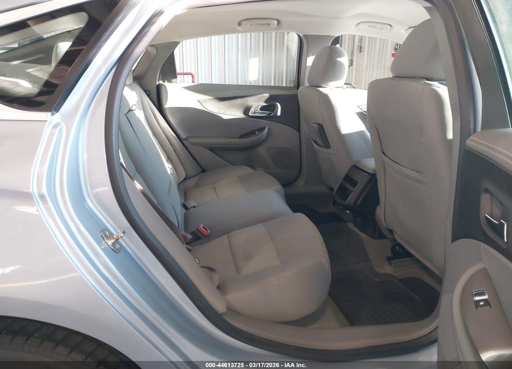 2014 CHEVROLET IMPALA 1LS VIN: 1G11Y5SL2EU117802