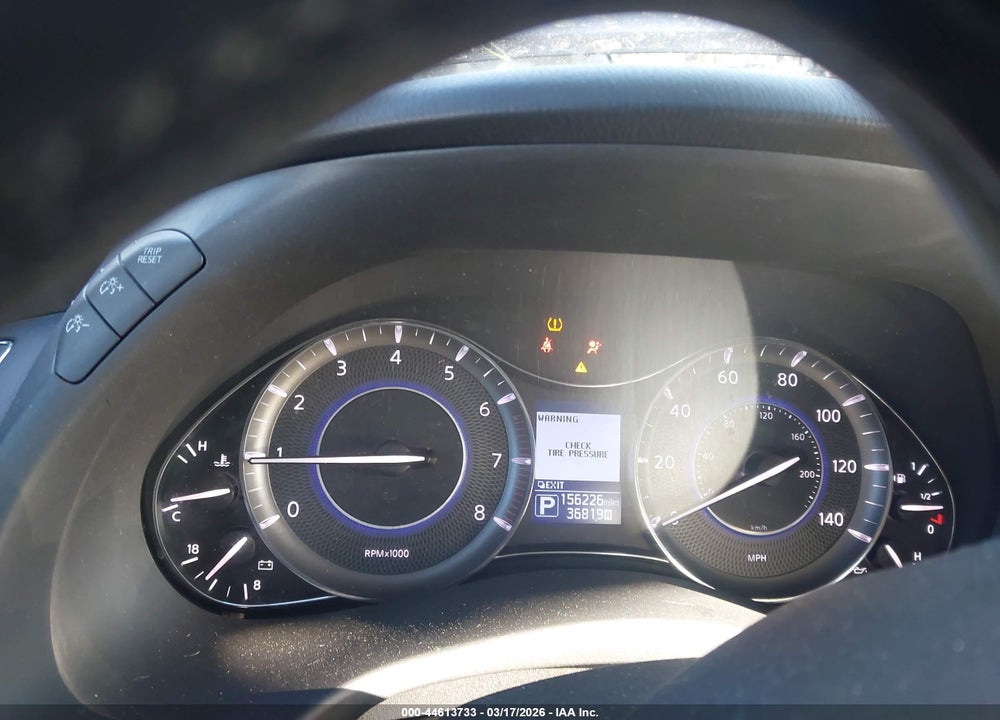 2014 INFINITI QX80 VIN: JN8AZ2NF1E9554612