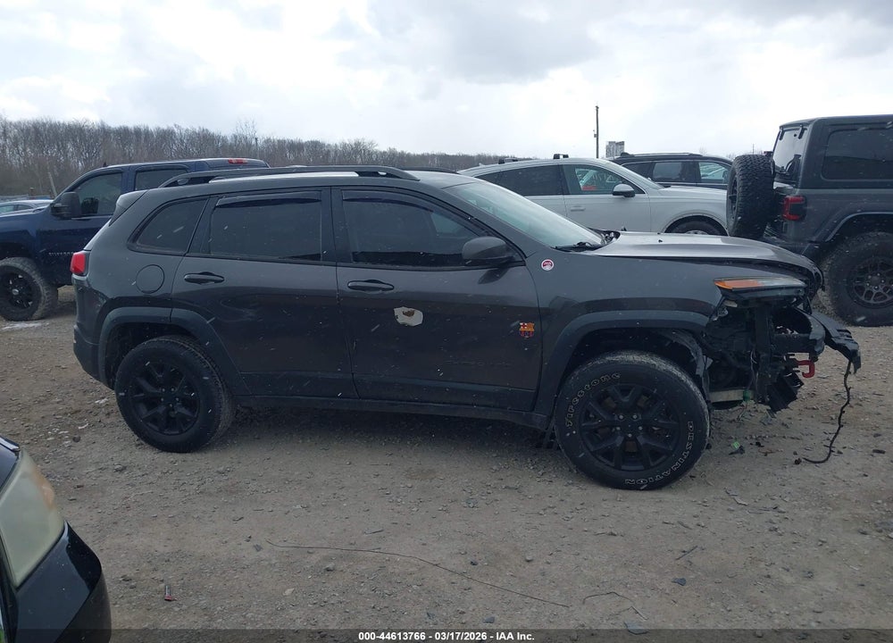 2015 JEEP CHEROKEE TRAILHAWK VIN: 1C4PJMBB4FW777367