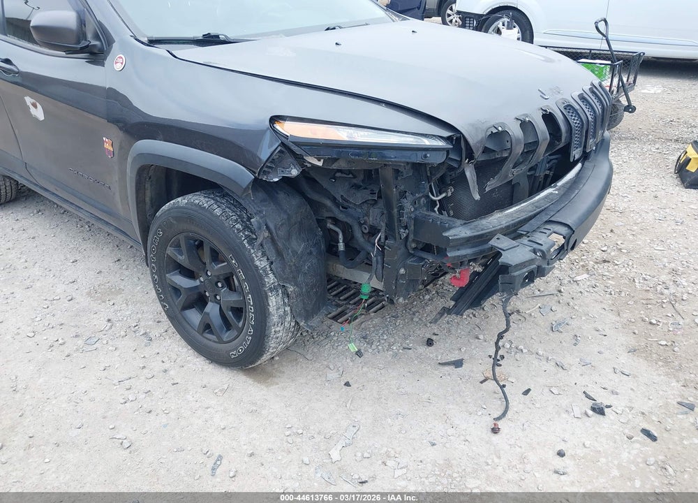 2015 JEEP CHEROKEE TRAILHAWK VIN: 1C4PJMBB4FW777367