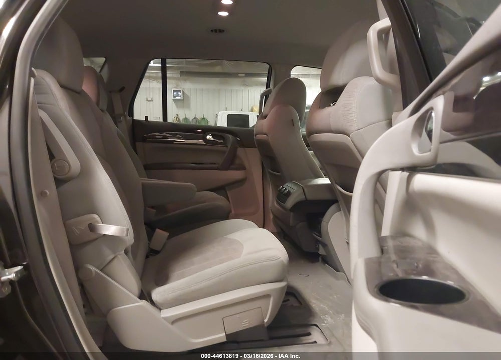 2017 BUICK ENCLAVE CONVENIENCE VIN: 5GAKRAKD6HJ295567