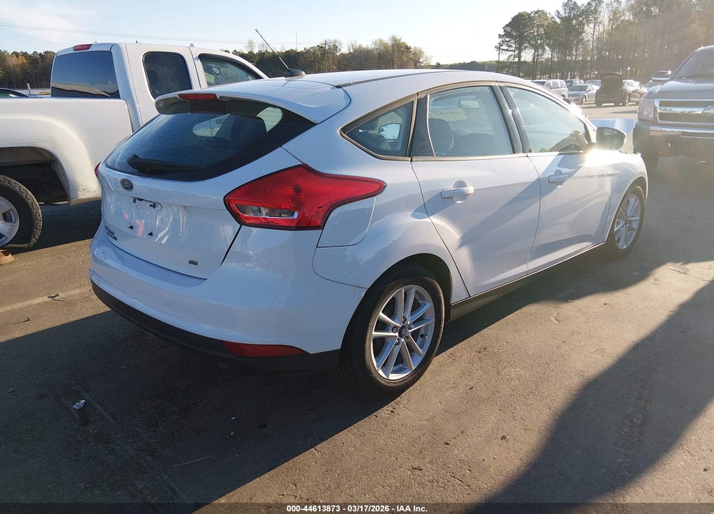 2017 FORD FOCUS SE VIN: 1FADP3K21HL286681