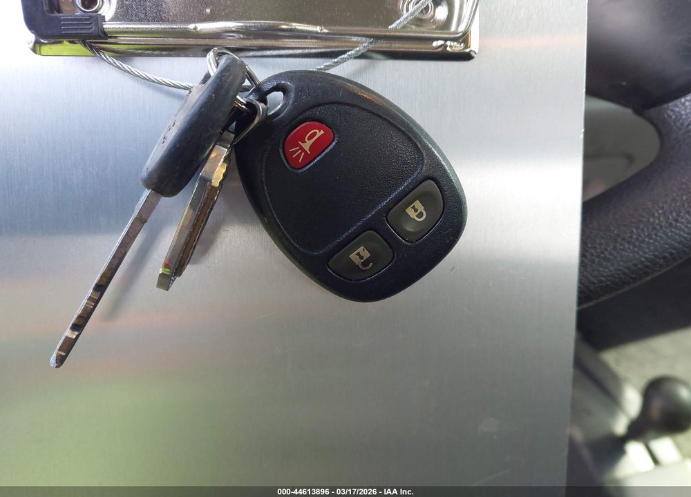 2010 CHEVROLET SILVERADO 1500 LS VIN: 3GCRKREAXAG181337