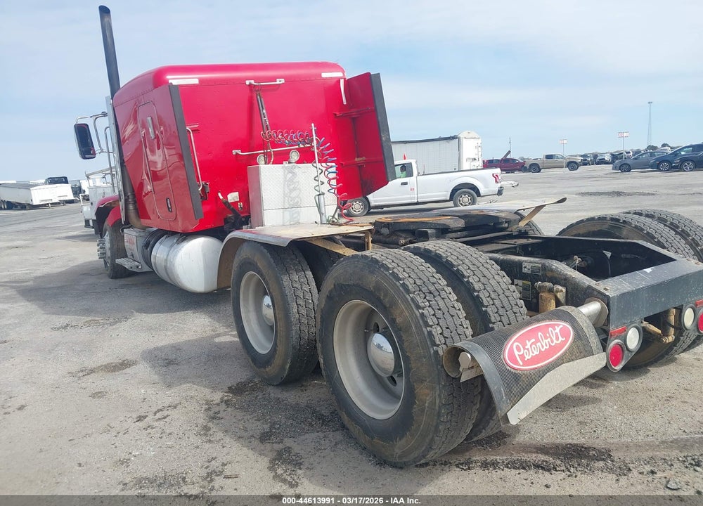 2014 PETERBILT 386 VIN: 1XPHDP9X5ED228509