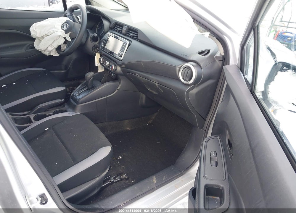 2025 NISSAN VERSA 1.6 S VIN: 3N1CN8DV3SL855111