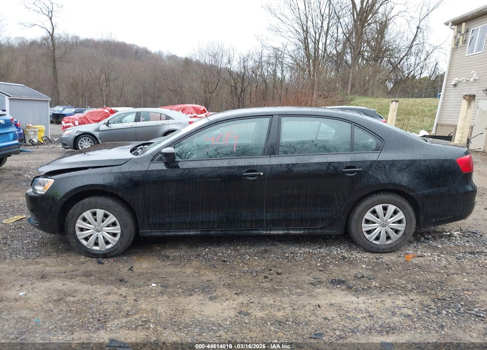 2014 VOLKSWAGEN JETTA 2.0L S VIN: 3VW2K7AJ3EM382951