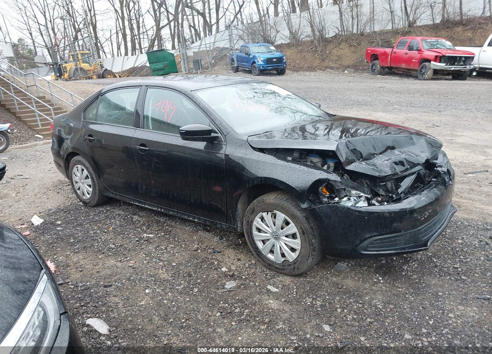 2014 VOLKSWAGEN JETTA 2.0L S VIN: 3VW2K7AJ3EM382951
