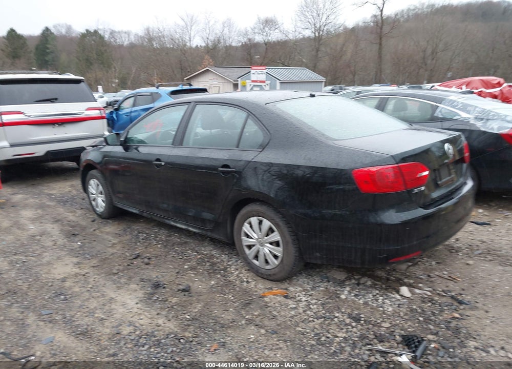 2014 VOLKSWAGEN JETTA 2.0L S VIN: 3VW2K7AJ3EM382951